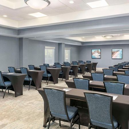 Hilton Garden Inn Бока-Ратон Экстерьер фото